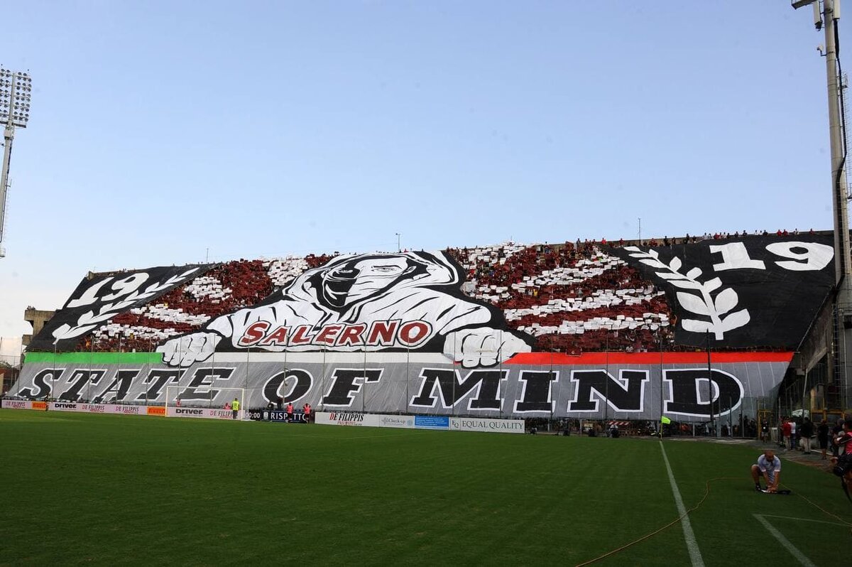 Ультрас «Салернитаны»