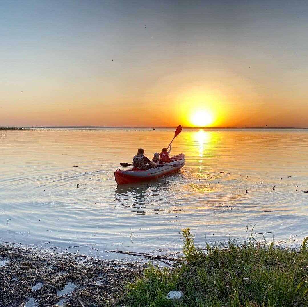 Закат на озере ИК. Roadsiberia