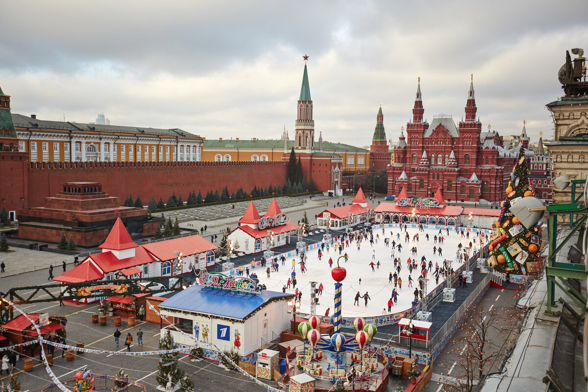 Фото: ГУМ-каток