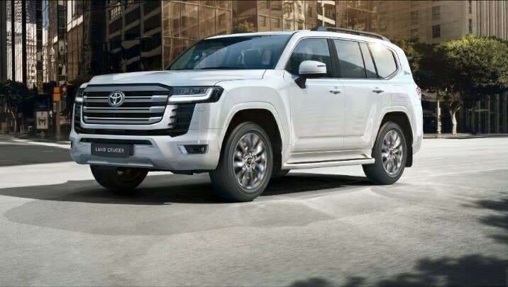 Toyota вынуждена приостановить производство новейшего Land Cruiser 300, а также Land Cruiser Prado, Corolla и Corolla Cross