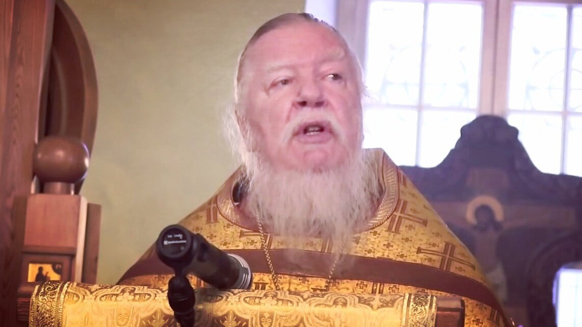 Димитрий Смирнов (07.03.1951 — 21.10.2020 гг.) — протоиерей, церковный и общественный деятель, проповедник, миссионер.