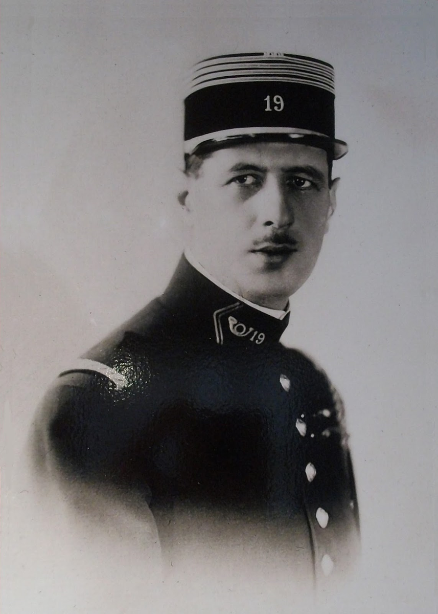 Charles de gaulle. Молодой де Голль