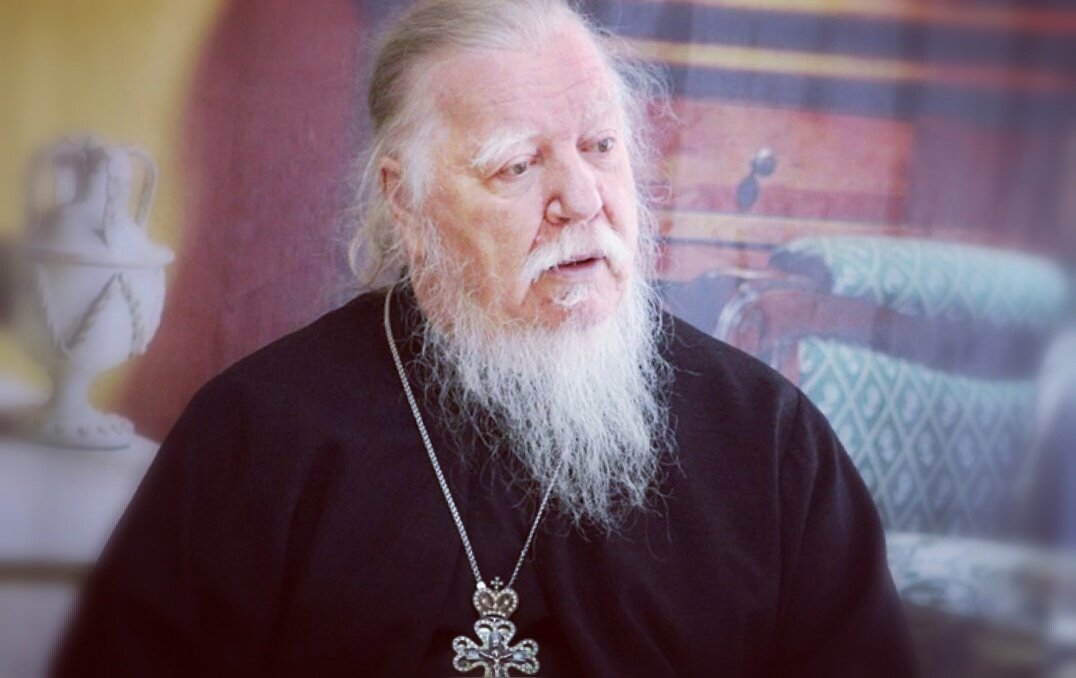 Димитрий Смирнов (07.03.1951 — 21.10.2020 гг.) — протоиерей, церковный и общественный деятель, проповедник, миссионер.