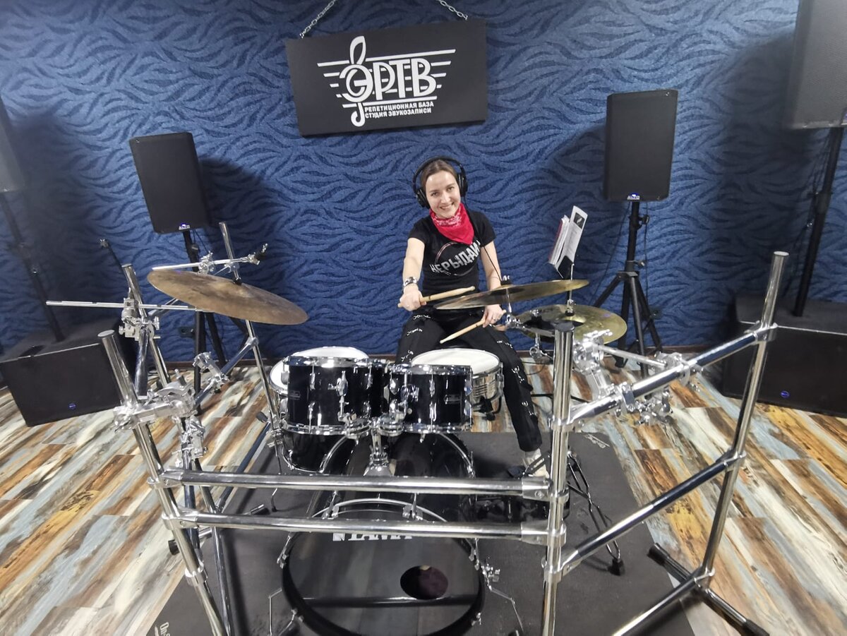 Бдыщ, бумс, тарарам! Неожиданное рядом - взгляд с другой стороны)))