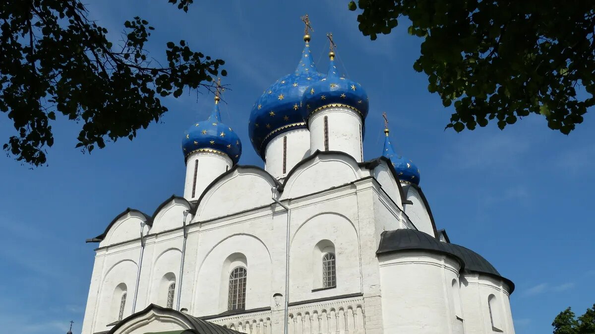 В Пасху каждый верующий должен помнить о важных традициях и строгих запретах. Фото: Pxfuel.com 
