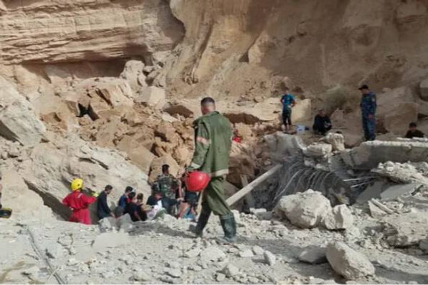 Обрушение на святом источнике в Ираке. Фото ©Al-Arabiya