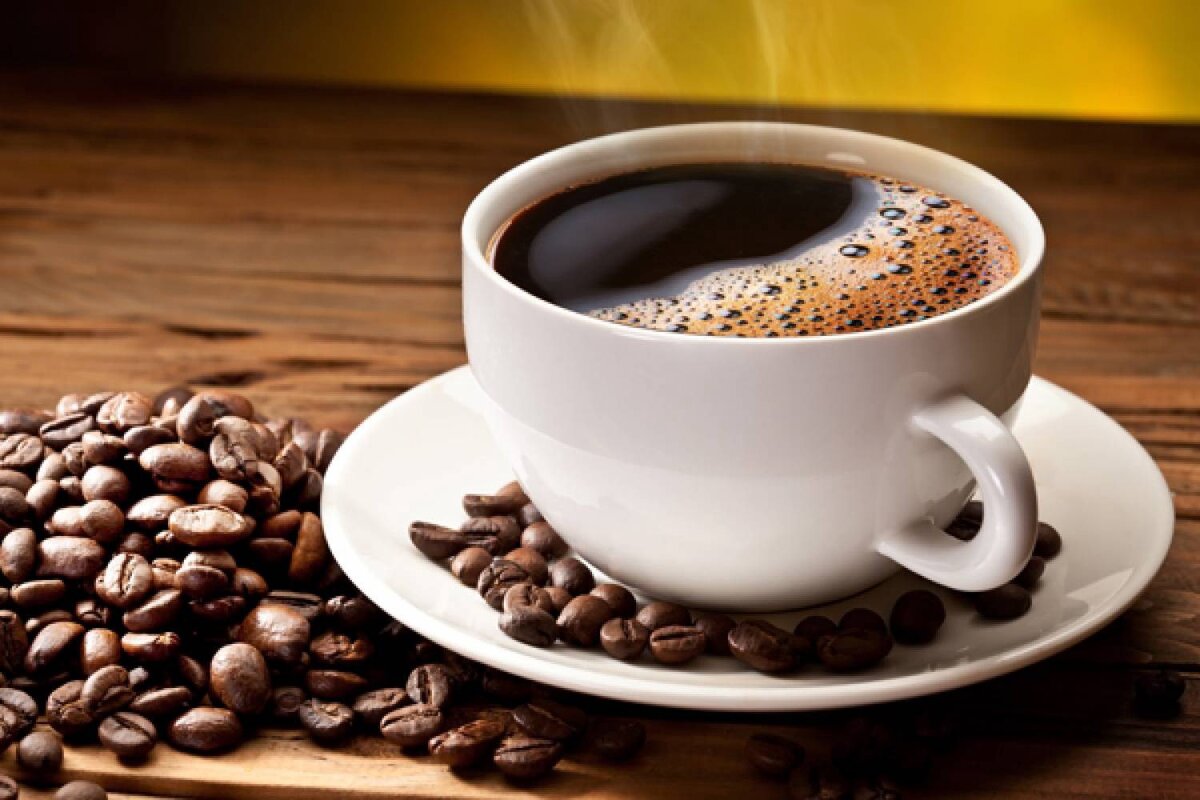 Фото с сайта https://medium.com/caffeinated-and-coffee/%D0%B2%D1%80%D0%B5%D0%B4%D0%B5%D0%BD-%D0%BB%D0%B8-%D0%BA%D0%BE%D1%84%D0%B5-%D0%BC%D0%B8%D1%84%D1%8B-%D0%B8-%D0%BF%D1%80%D0%B0%D0%B2%D0%B4%D0%B0-%D0%BE-%D0%BF%D0%BE%D0%BF%D1%83%D0%BB%D1%8F%D1%80%D0%BD%D0%BE%D0%BC-%D0%BD%D0%B0%D0%BF%D0%B8%D1%82%D0%BA%D0%B5-2061ac842f48