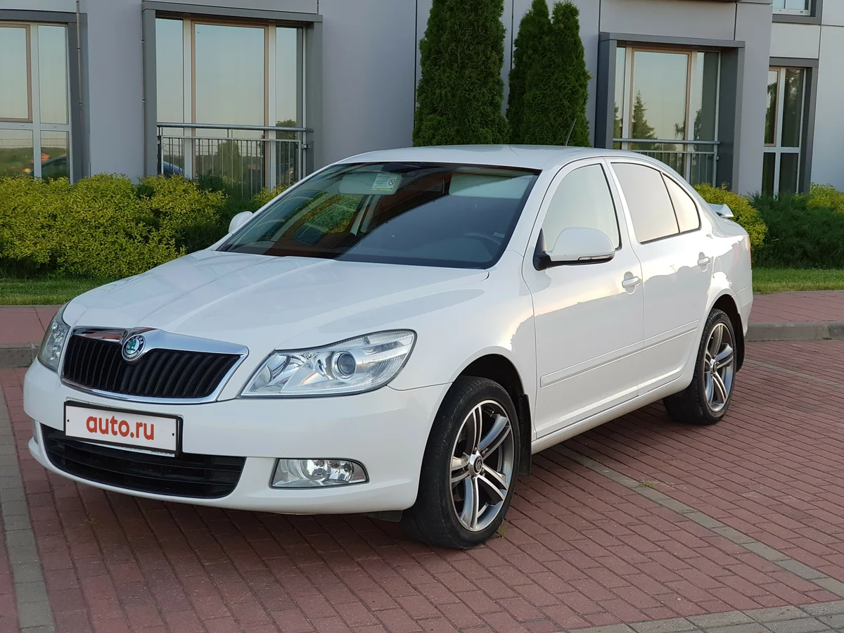 Skoda Octavia II (a5) Рестайлинг. Skoda Octavia a5 White. Skoda Octavia 2 2012. Skoda Octavia a5 Рестайлинг.