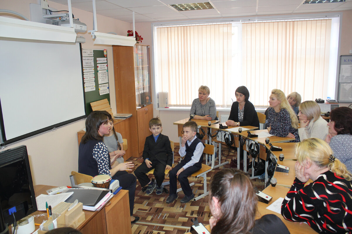 сайт школы интерната 18