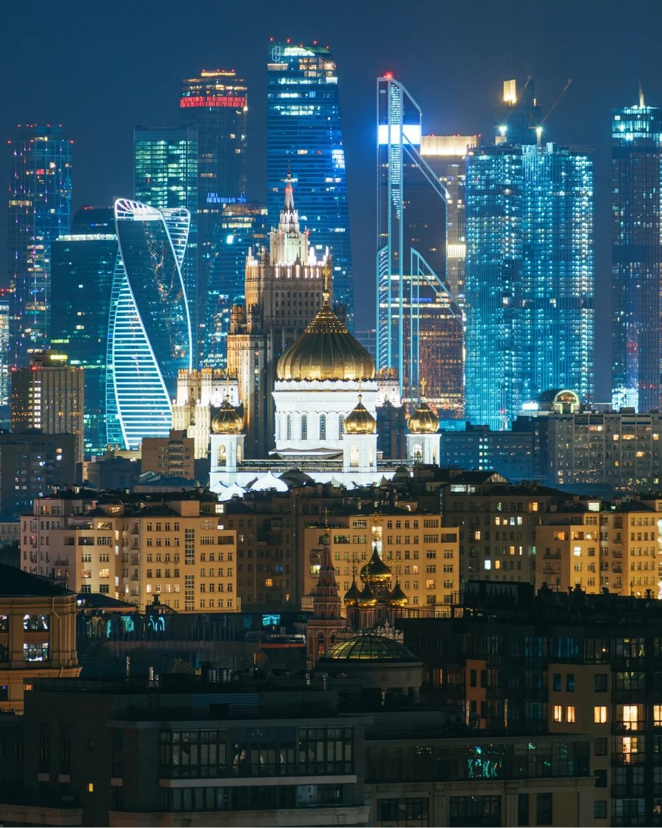 Night moscow is. Москва 2022. Москва Сити 2022. Ночная Москва 2022. Москва ночью.