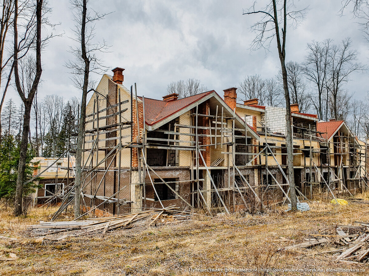 менделеево заброшенный коттеджный поселок. заброшенные кп подмосковья. заброшенный коттеджный поселок в подмосковье. поселок газпрома в морозовка. заброшенный коттеджный поселок в подмосковье.