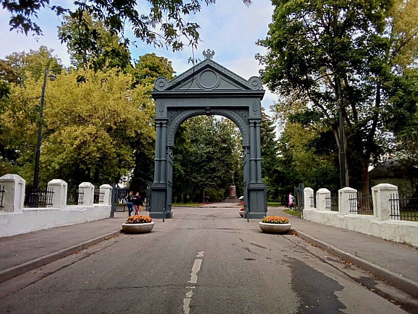 Чугунные ворота