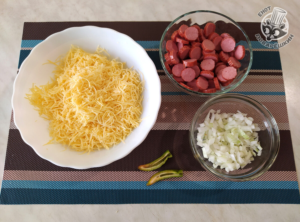 🦝🍴Горячее-закуска: суп с копчёностями и совершенно без воды🍺🍲 | 🦝 Енот  Поварёшкин | Дзен