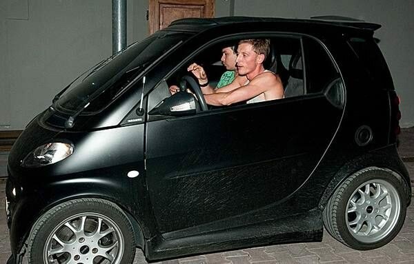 Smart Brabus. Источник иллюстрации - Яндекс.Картинки