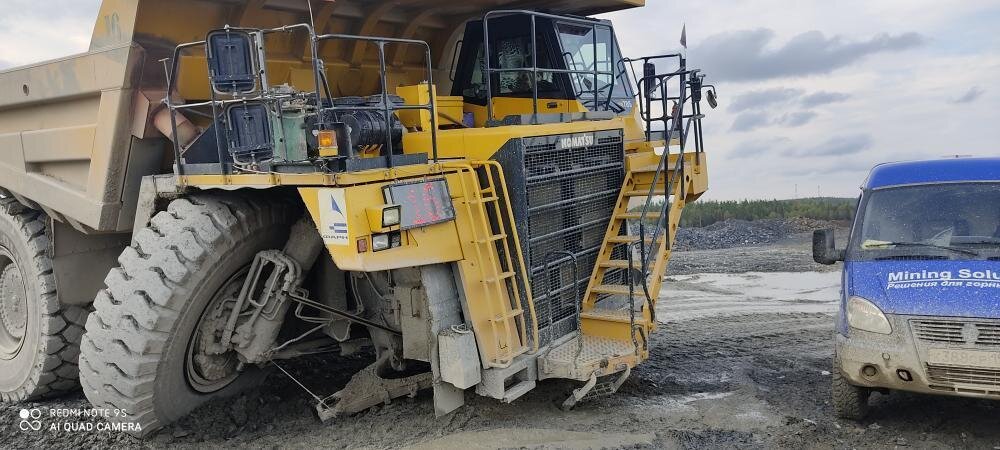 Редкий кадр для komatsu