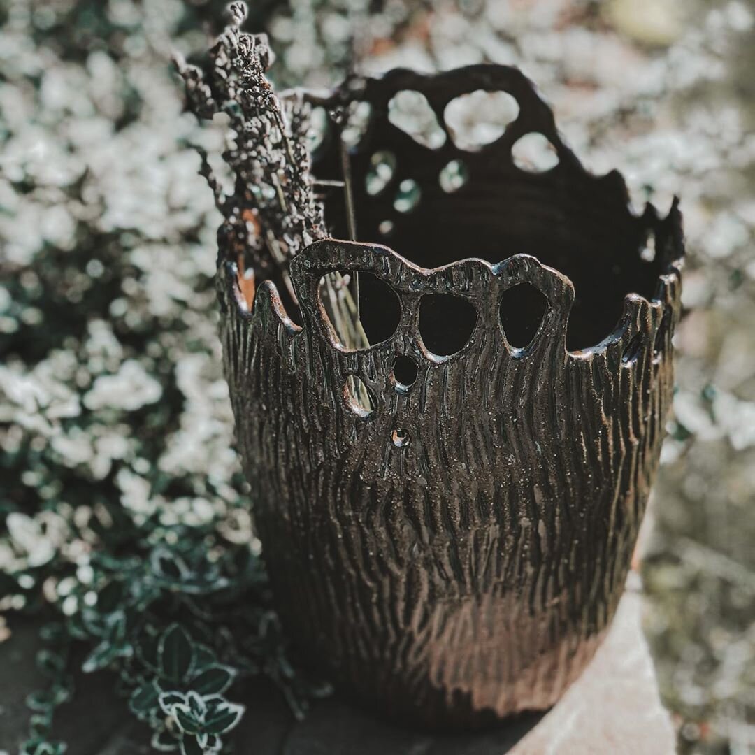 Ваза "Напёрсток Великана" от Ne Bogi Ceramics  