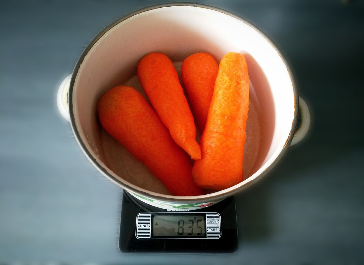 Вкусно, полезно, дёшево. Быстрый рецепт моркови по-корейски и её положительные свойства.