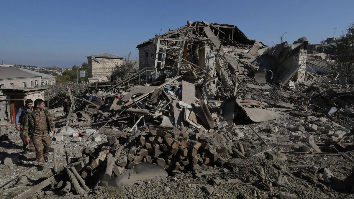 ttps://news.cgtn.com/news/2020-10-18/Armenia-Azerbaijan-agree-on-new-Nagorno-Karabakh-truce-UG9NoROg9i/img/1140531748774834a31b13618050bd72/1140531748774834a31b13618050bd72.jpeg