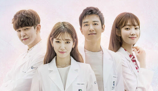 Главные герои дорамы "Врачи"