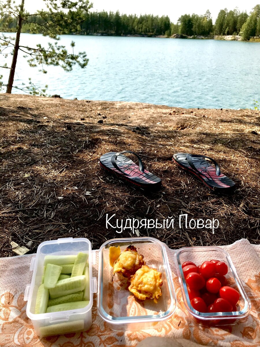 Омлето-маффины в центре)