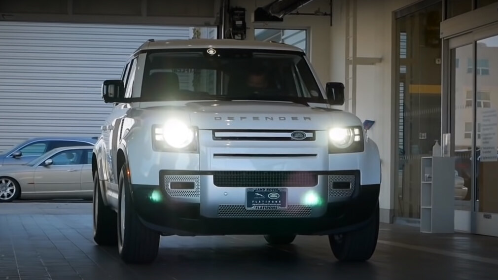 Скриншот с ютуб-канала TFLnow