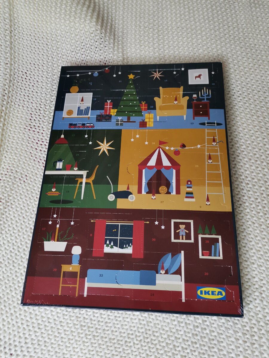 Стоит 599 рублей, в середине декабря цена становится ниже ~299 рублей.