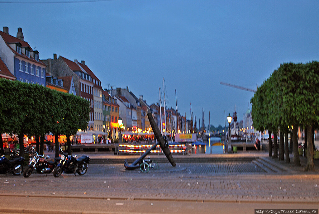 Копенгаген набережная. Канал нюхавн (новая гавань). Новая гавань копенгаген. Копенгаген группа солист. Копенгаген сто лет.
