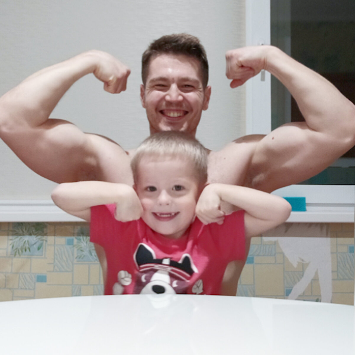 Мы с сыном после домашней тренировки