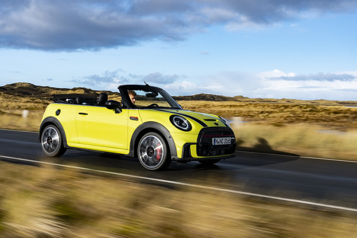 Mini Cabrio JCW John Cooper works