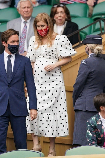 принцесса Беатрис с супругом Эдоардо на 10-м дне чемпионата Уимблдона по теннису