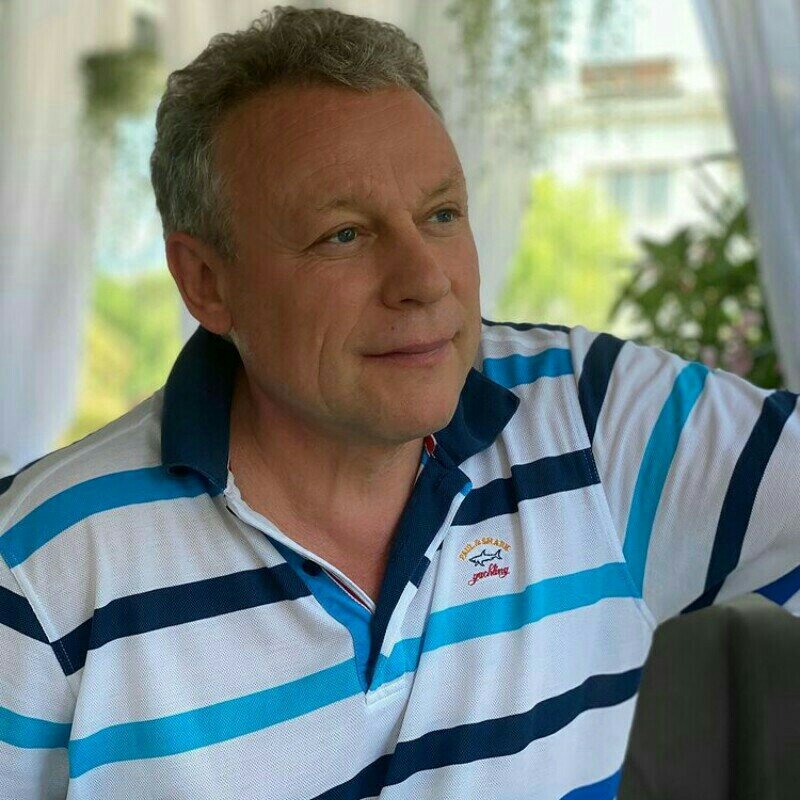 Листайте галерею.