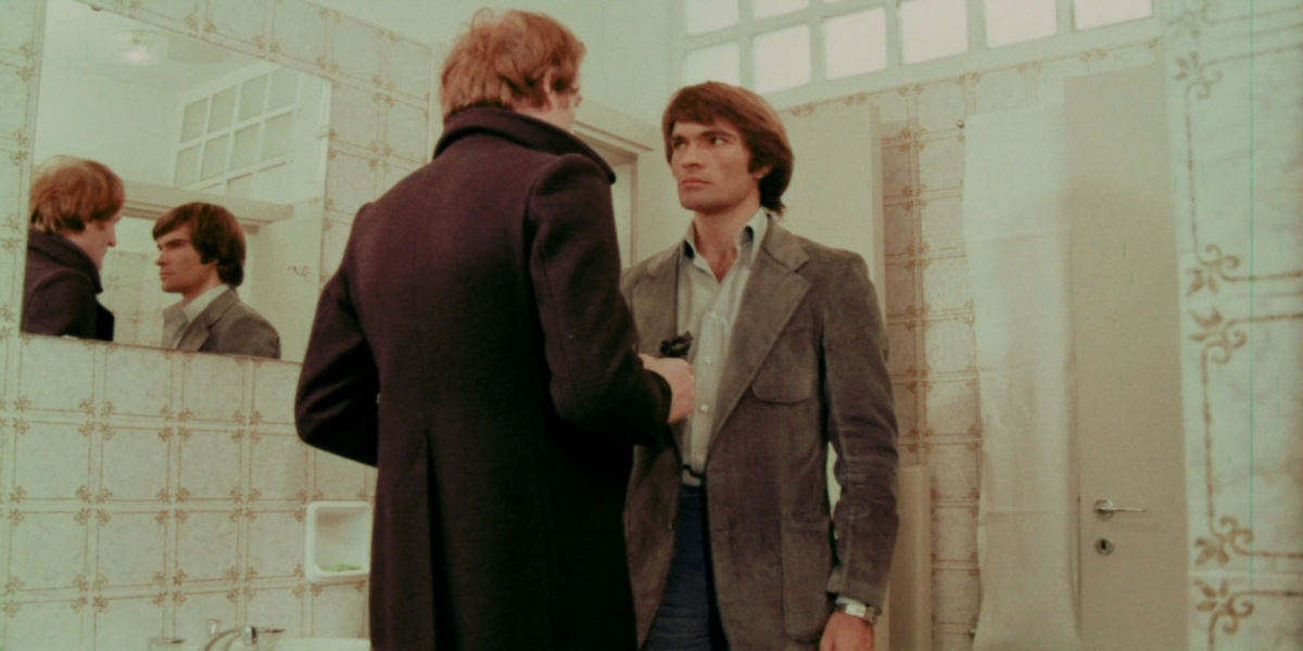 Кадр из фильма «Человек без памяти» (1974)