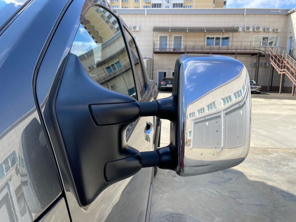 Зеркала в штатном положении