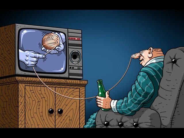  Человек тупеет за просмотром телевизора