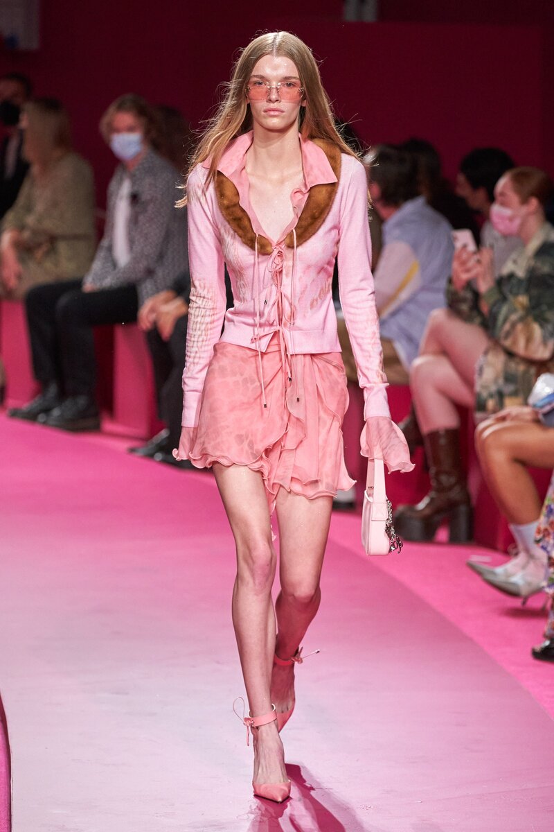 Blumarine-Spring-22-RTW-MIlan