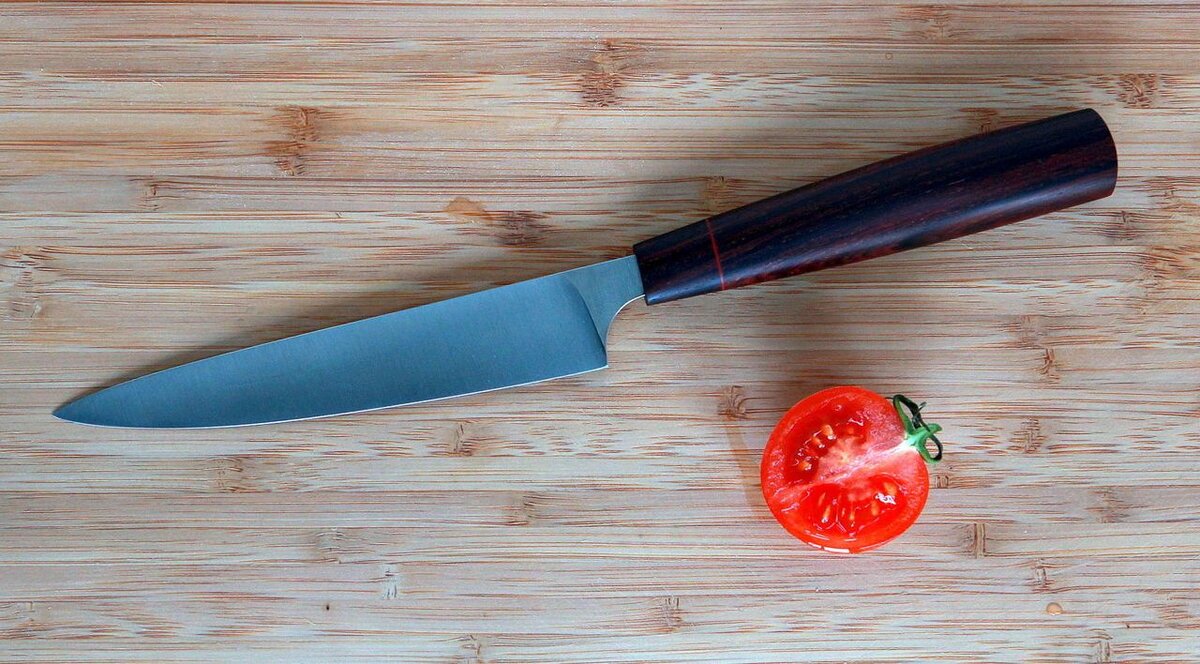 Нельзя на ночь оставлять соль на столе