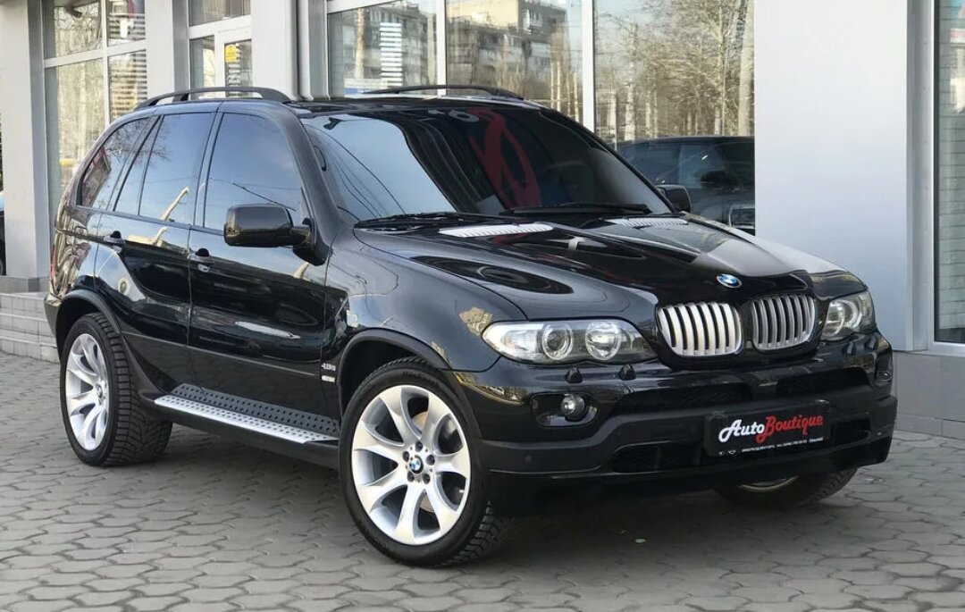 До какого года выпускали bmw x5