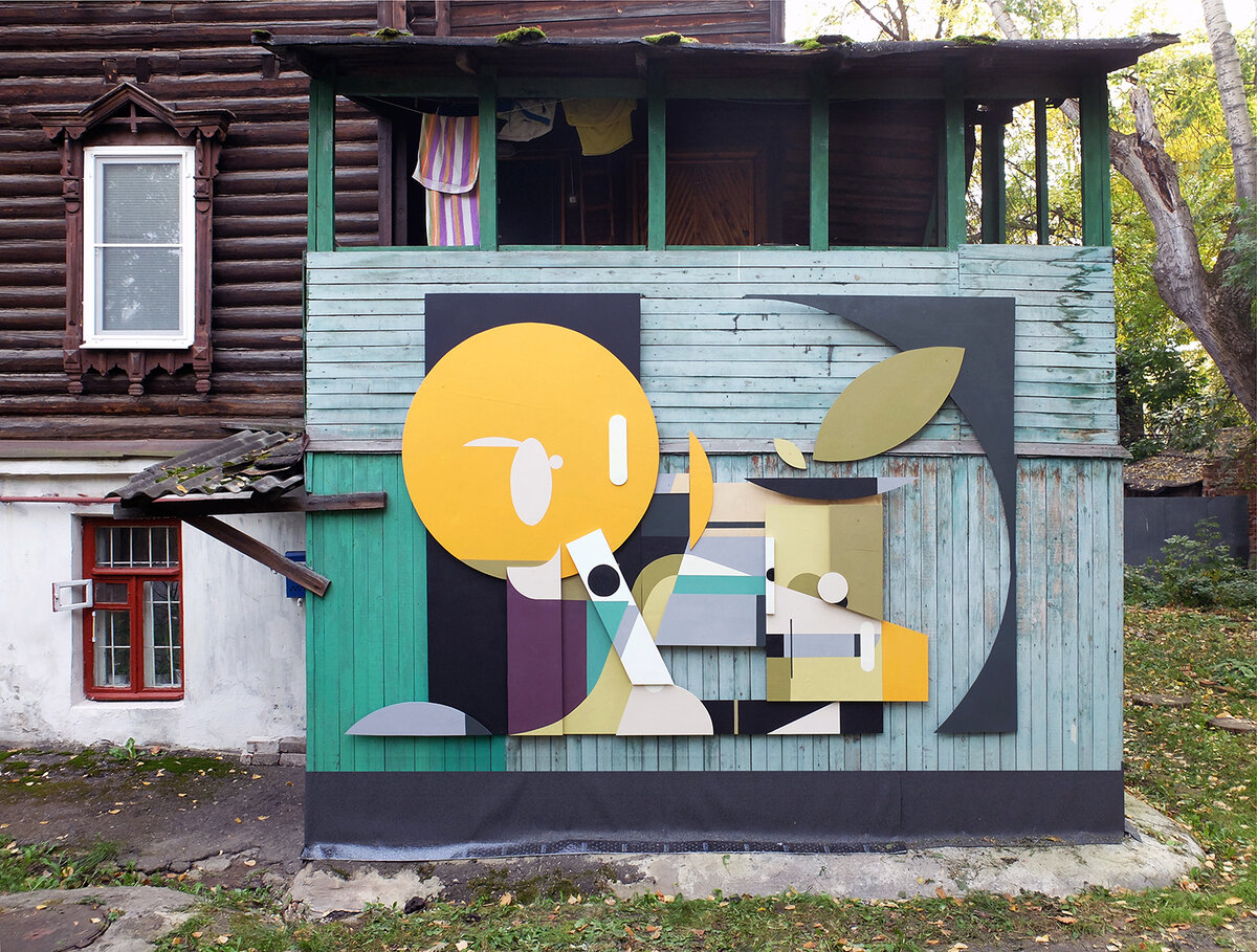 Алексей Лука. Работа на фасаде дома в Нижнем Новгороде, 2014