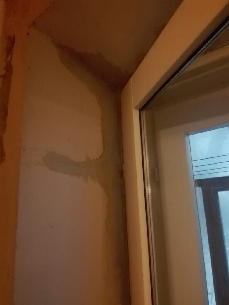 Последствия залива в квартире моего друга