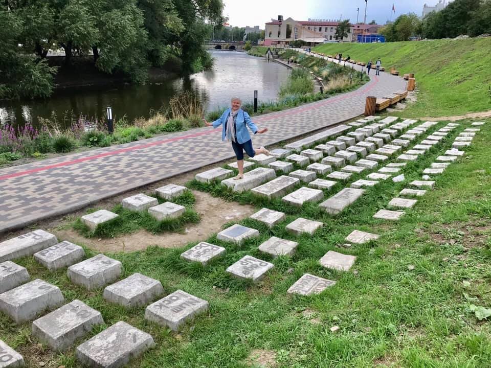 Памятник клавиатуре в Екатеринбурге, август 2020, фото автора