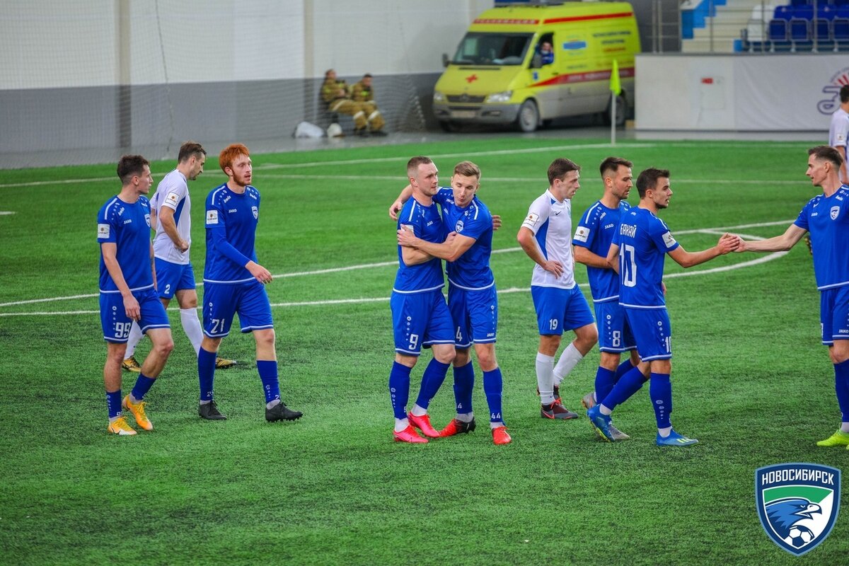 Фото из паблика ВК  Новосибирская служба эвакуации «АСТ-54». Заявленный в паблике Автор Алексей Коваленко.