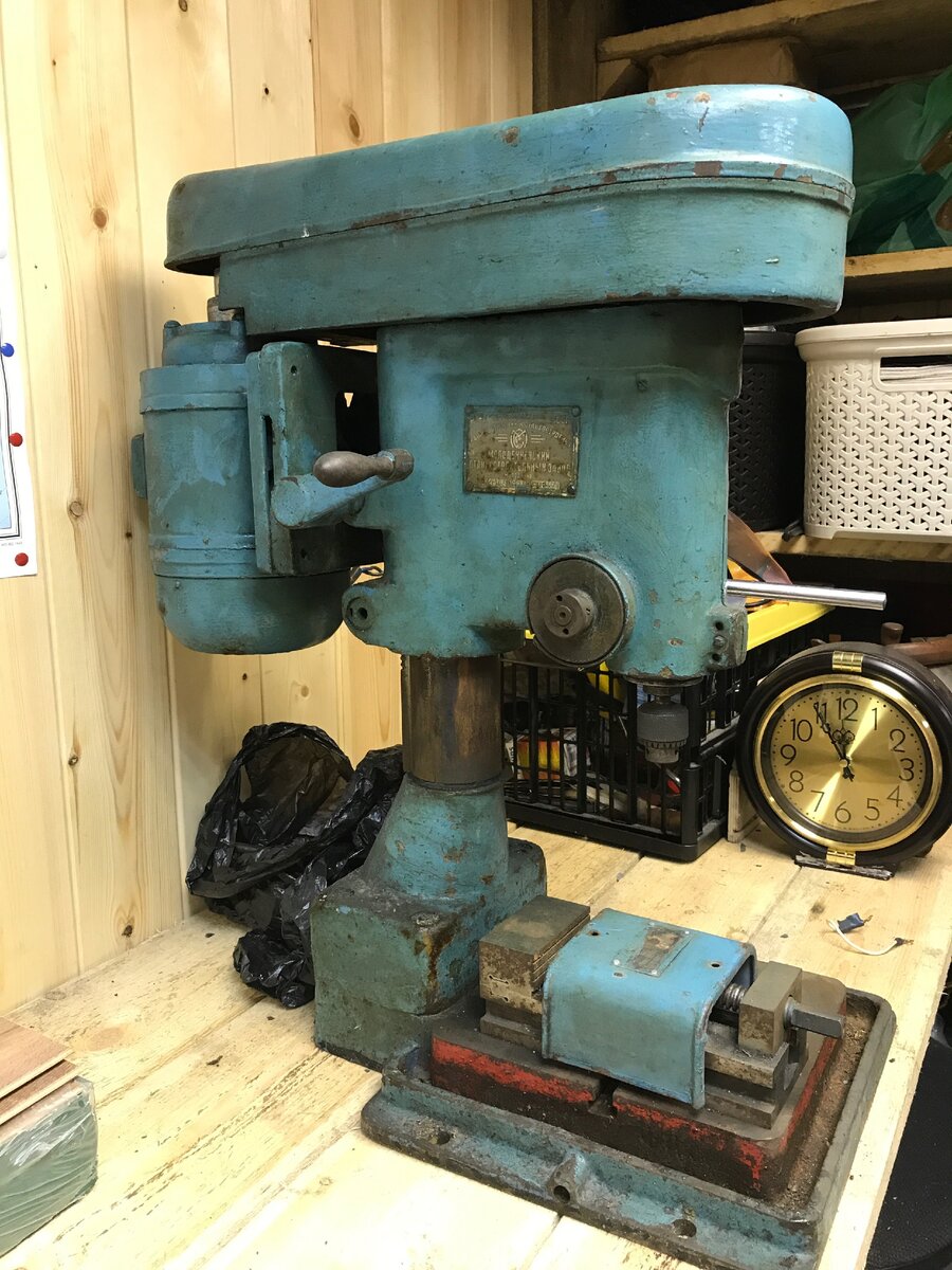 Сверлильный станок 2А106 до восстановления