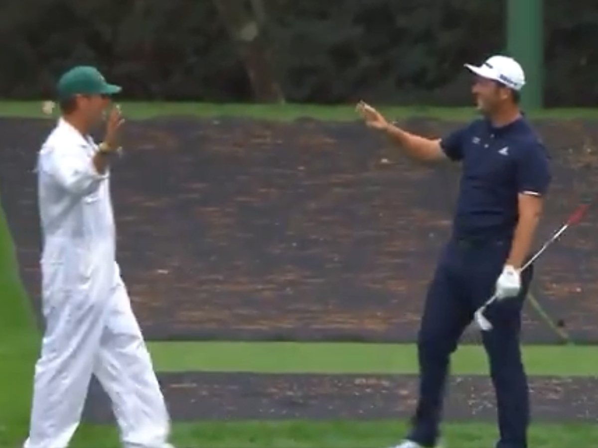 Один из “лучших ударов в истории гольфа” попал на видео, восхитив Сеть (ВИДЕО) 