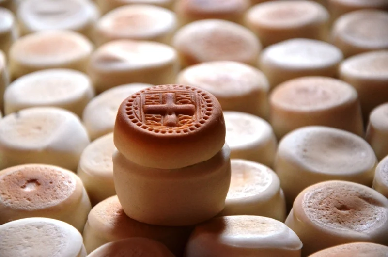 Валаамские просфоры. Греческая богослужебная просфора. Проскомидия богородичная просфора. Просвирня. Просвирня.