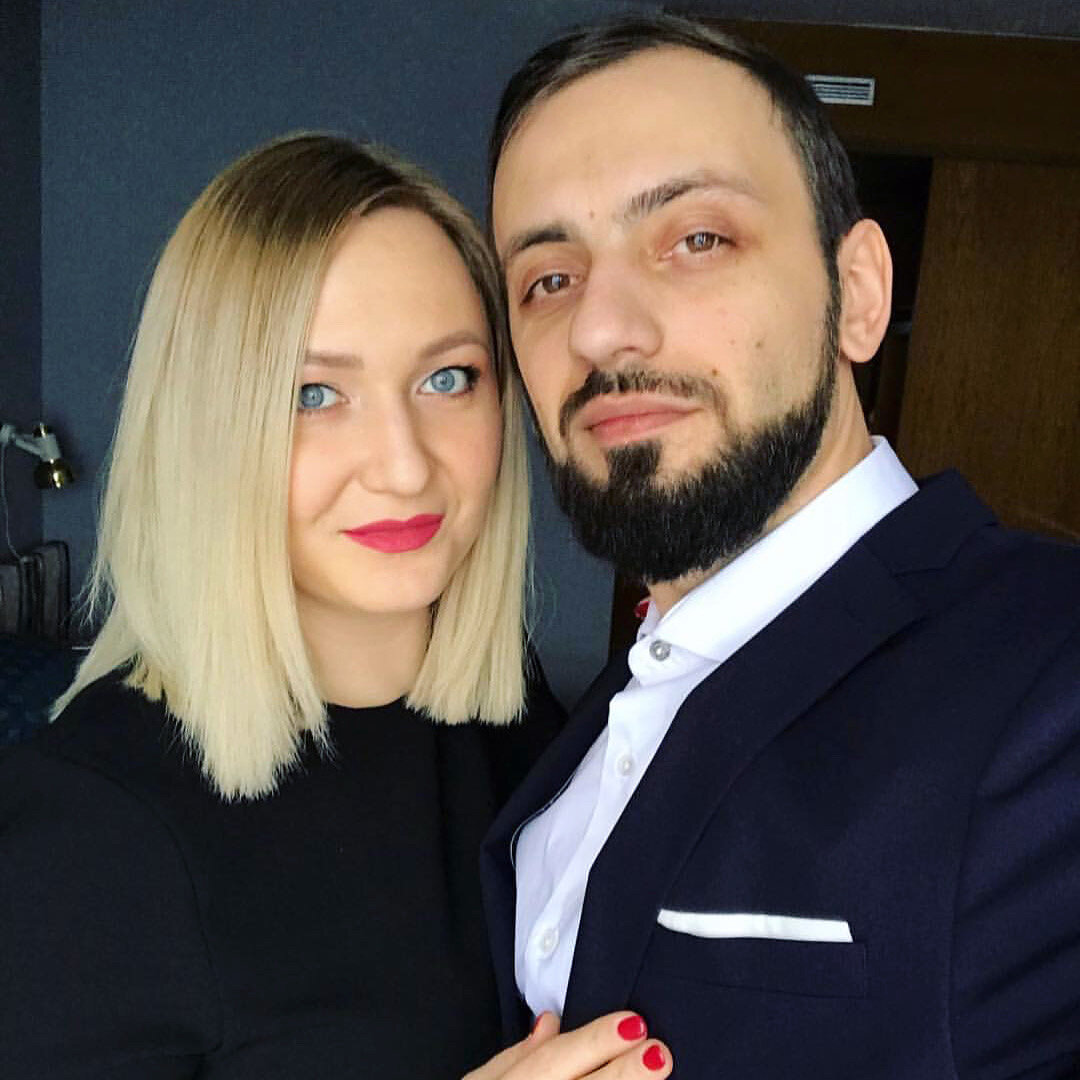 Я 1983 года (37 лет )  , Супруга 1986 года 