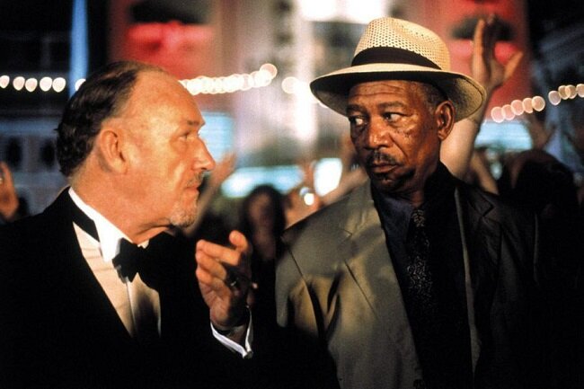 
 
Изнасилованы и убиты две девочки. Главный подозреваемый – адвокат Генри  Хёрст. Против него у полиции только косвенные улики, и составить общую  картину произошедшего не получается. Следователь Виктор Бенизет пробует  добиться от Хёрста, которого давно знает, правды и увязает с головой в  интеллектуальном противостоянии с возможным убийцей.
 
Классическая история с недосказанностью и попытками запутать не только  правоохранительные органы, но и зрителя. Фильм сняли по мотивам  французской ленты 1981 года «Под предварительным следствием».