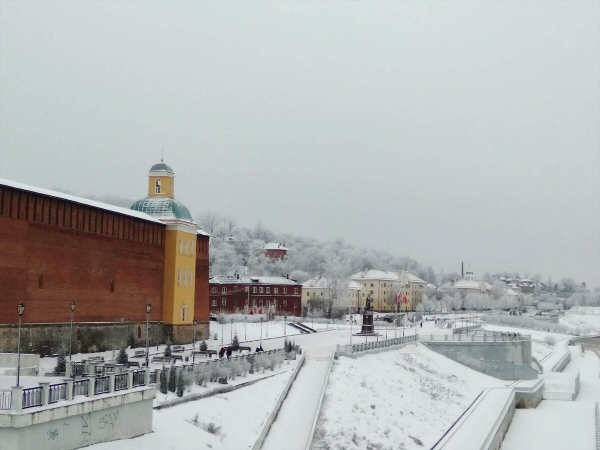  Владимирская набережная Днепра