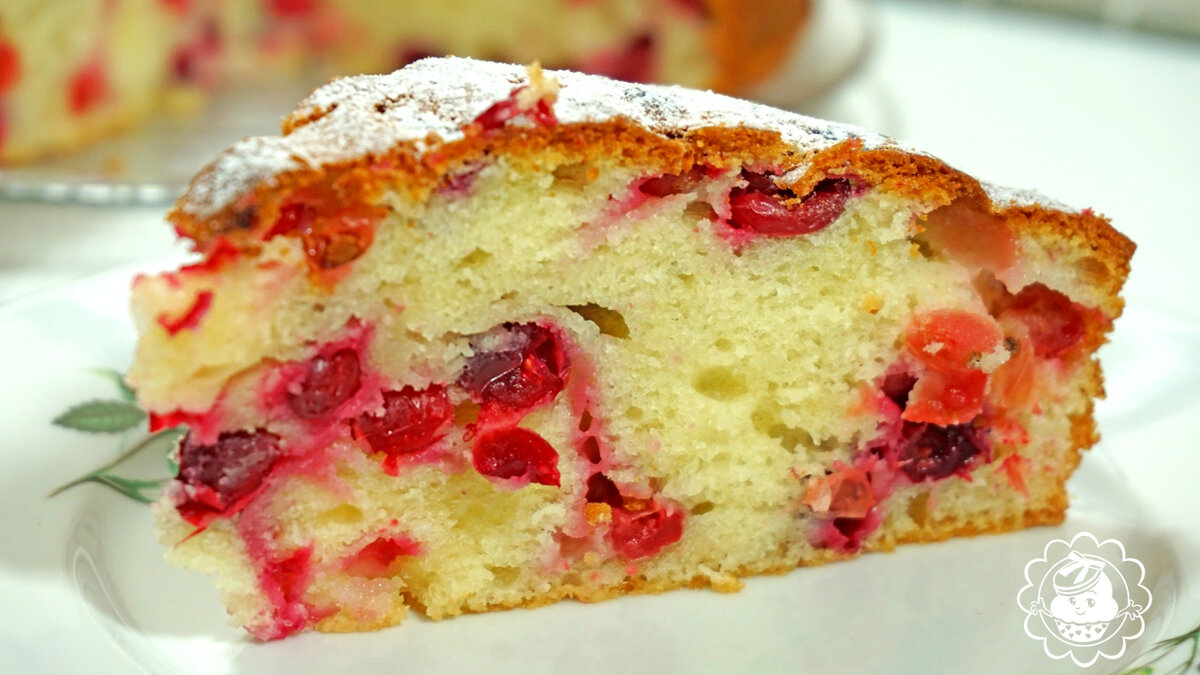 Клюквенный пирог из бисквитного теста — рецепт с фото и видео