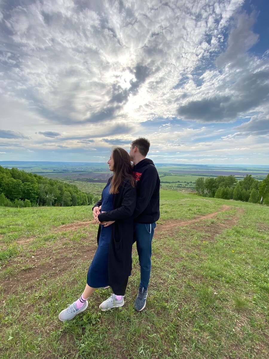 Тот самый месяц июнь. Мы с мужем.