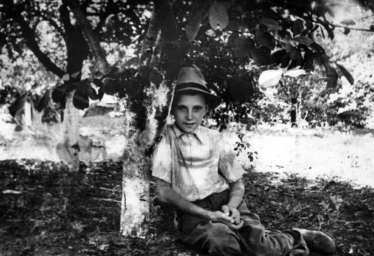 Хутор Широкий. Отцовский сад.